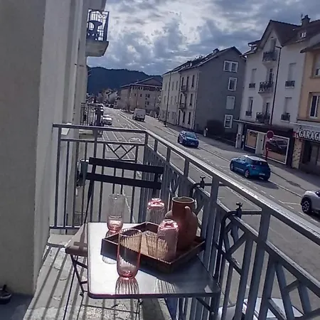 Appartement Centre, Calme, 95m Spacieux *